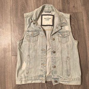 AF distressed jean vest
